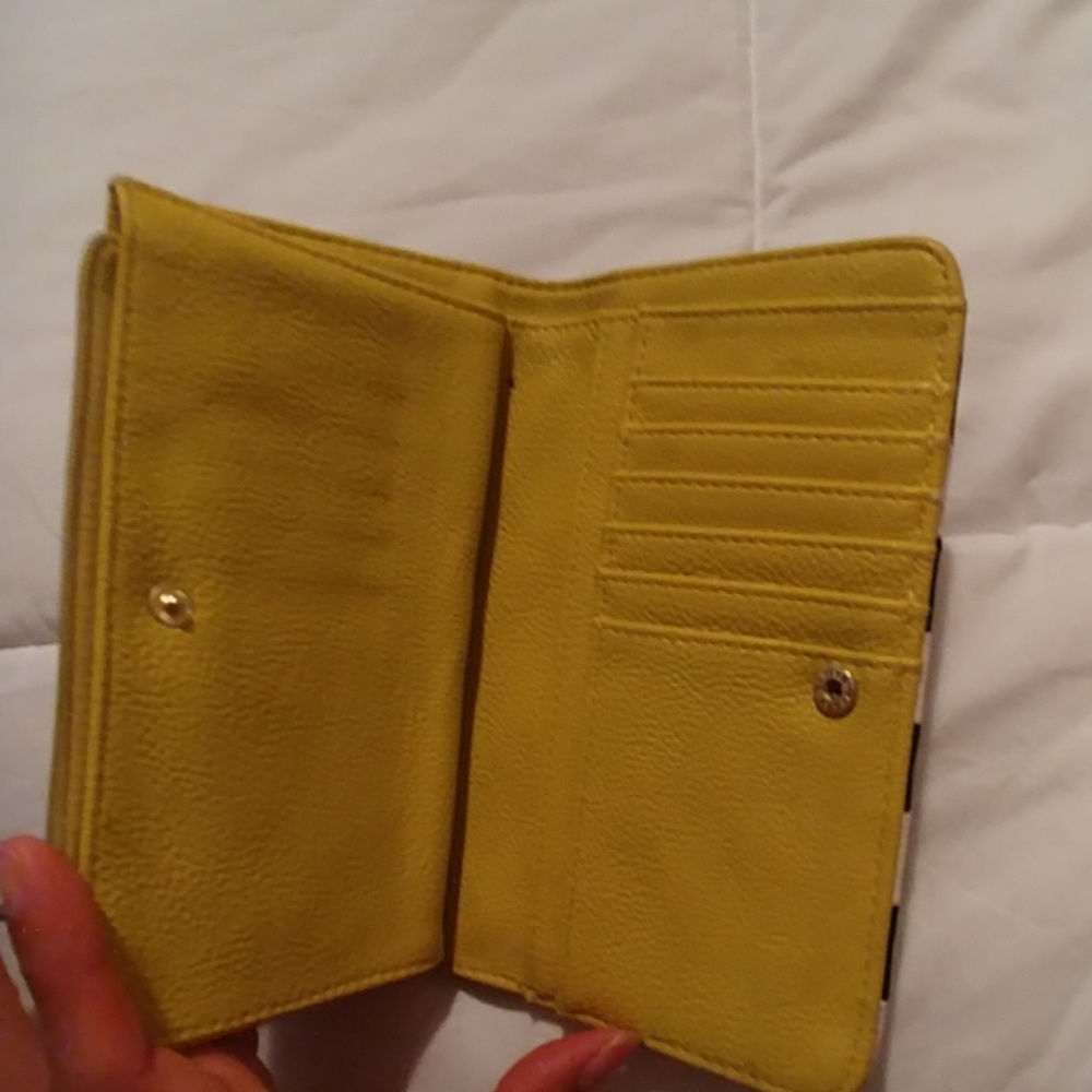 Wallet - Picture 2 of 3